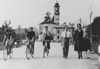 A passeggio in via Indipendenza - anno 1934